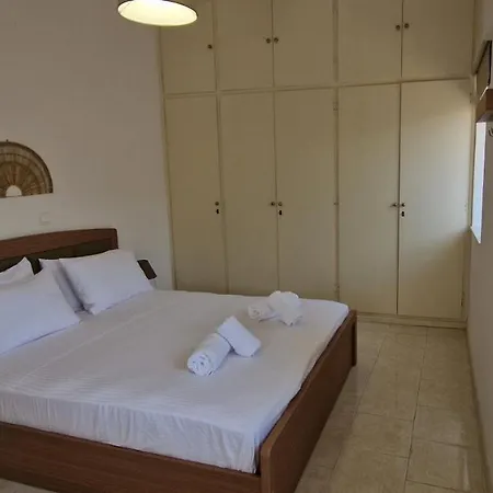 Holiday home The View Skotini